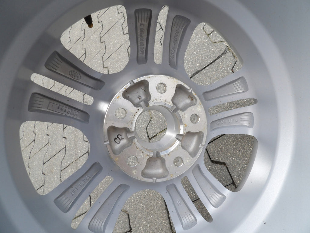 1x Alufelge 16 Zoll 6.5" 5x114.3 41ET Glanz Silber 52910-1F200 Kia Sportage FEL3523874902lh