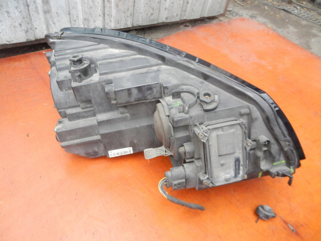 Frontscheinwerfer VW Caddy III 1T1941751H Links Scheinwerfer Headlight SCH2360265401la