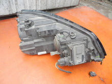Laden Sie das Bild in den Galerie-Viewer, Frontscheinwerfer VW Caddy III 1T1941751H Links Scheinwerfer Headlight SCH2360265401la
