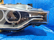 Load image into Gallery viewer, Frontscheinwerfer BMW 3 F30 F31 7338702 Xenon Rechts Scheinwerfer Headlight SCH7537116079hn