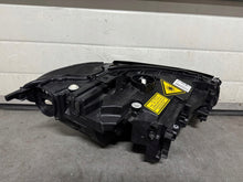 Laden Sie das Bild in den Galerie-Viewer, Frontscheinwerfer BMW 8 G14 G15 8739589 Links Scheinwerfer Headlight SCH2498464294bt