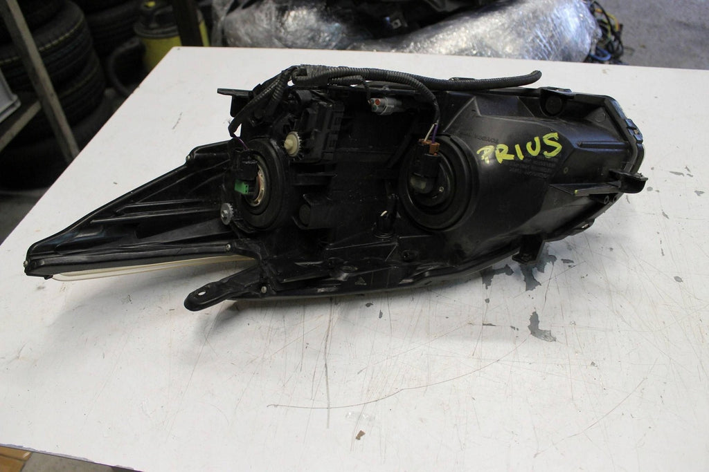 Frontscheinwerfer Toyota Prius TTI12330 Rechts Scheinwerfer Headlight SCH5075573013ed