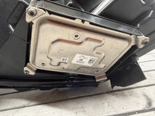 Laden Sie das Bild in den Galerie-Viewer, Frontscheinwerfer Jeep 52218717 Rechts Scheinwerfer Headlight SCH9376586954py
