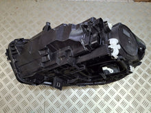 Laden Sie das Bild in den Galerie-Viewer, Frontscheinwerfer Mercedes-Benz W177 A1779062206 Rechts Scheinwerfer Headlight SCH1584309634cq