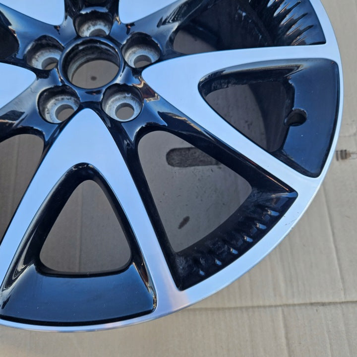 1x Alufelge 17 Zoll 6.5" 5x100 50ET Toyota Yaris Rim Wheel FEL1404745732pr