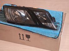 Laden Sie das Bild in den Galerie-Viewer, Frontscheinwerfer Skoda Octavia III 5E1941016C Rechts Scheinwerfer Headlight SCH1860489345nc