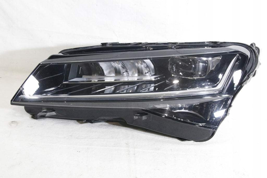 Frontscheinwerfer Skoda Superb III 3V1941015D LED Links Scheinwerfer Headlight SCH5440300256gn