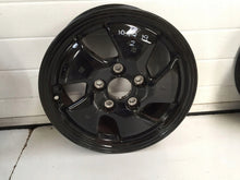 Load image into Gallery viewer, 1x Alufelge 15 Zoll 6.0&quot; 5x114.3 Schwarz 52910G2120 Hyundai Ioniq Rim Wheel