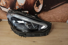 Laden Sie das Bild in den Galerie-Viewer, Frontscheinwerfer Mercedes-Benz W206 A2069060803 LED Rechts Headlight SCH7650874746yk