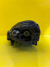 Laden Sie das Bild in den Galerie-Viewer, Frontscheinwerfer Porsche Cayenne 7P5941752H Xenon Rechts Scheinwerfer Headlight SCH2739162989eb