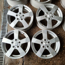 Laden Sie das Bild in den Galerie-Viewer, 4x Alufelge 16 Zoll 6.5" 5x112 40ET Silber KBA49296 Audi I Rim Wheel FEL4669300314yi