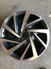 Laden Sie das Bild in den Galerie-Viewer, 1x Alufelge 16 Zoll 6.5" 5x112 46ET VW Rim Wheel FEL9702712874mh