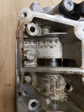 Laden Sie das Bild in den Galerie-Viewer, Zylinderkopf Audi 03-50 Benzin Unkomplett