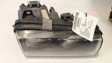 Laden Sie das Bild in den Galerie-Viewer, Frontscheinwerfer BMW 3 E36 8363500 Rechts Scheinwerfer Headlight SCH6433662953rw