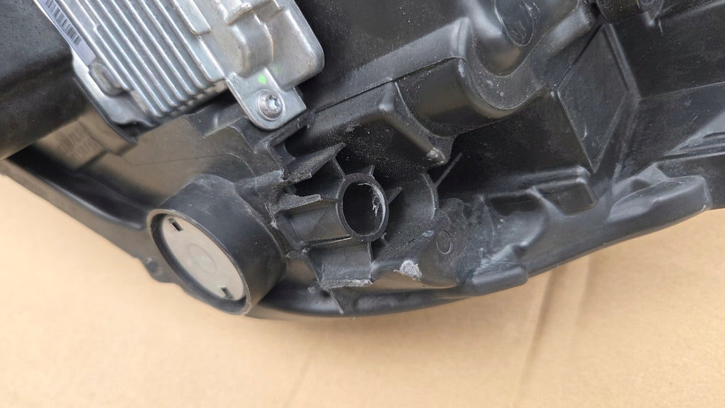 Frontscheinwerfer Ford C-Max F1CB13D152AF Rechts Scheinwerfer Headlight SCH2510515608ob