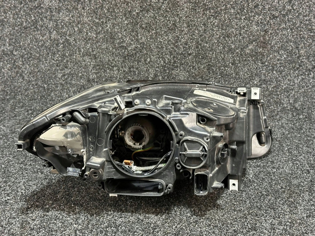 Frontscheinwerfer BMW F11 F10 7203245 1EL010131-21 LED Links Headlight SCH7392464815sz