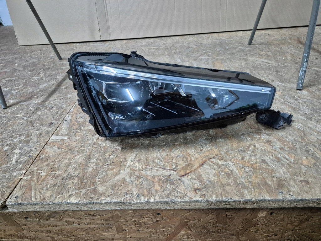 Frontscheinwerfer Skoda Scala 657941016A Rechts Scheinwerfer Headlight SCH5806045548ui