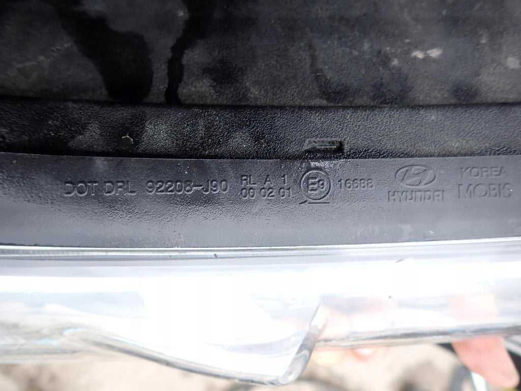 Frontscheinwerfer Hyundai Kona 92208-J90 92208J90 Rechts Scheinwerfer Headlight SCH5957805808ip