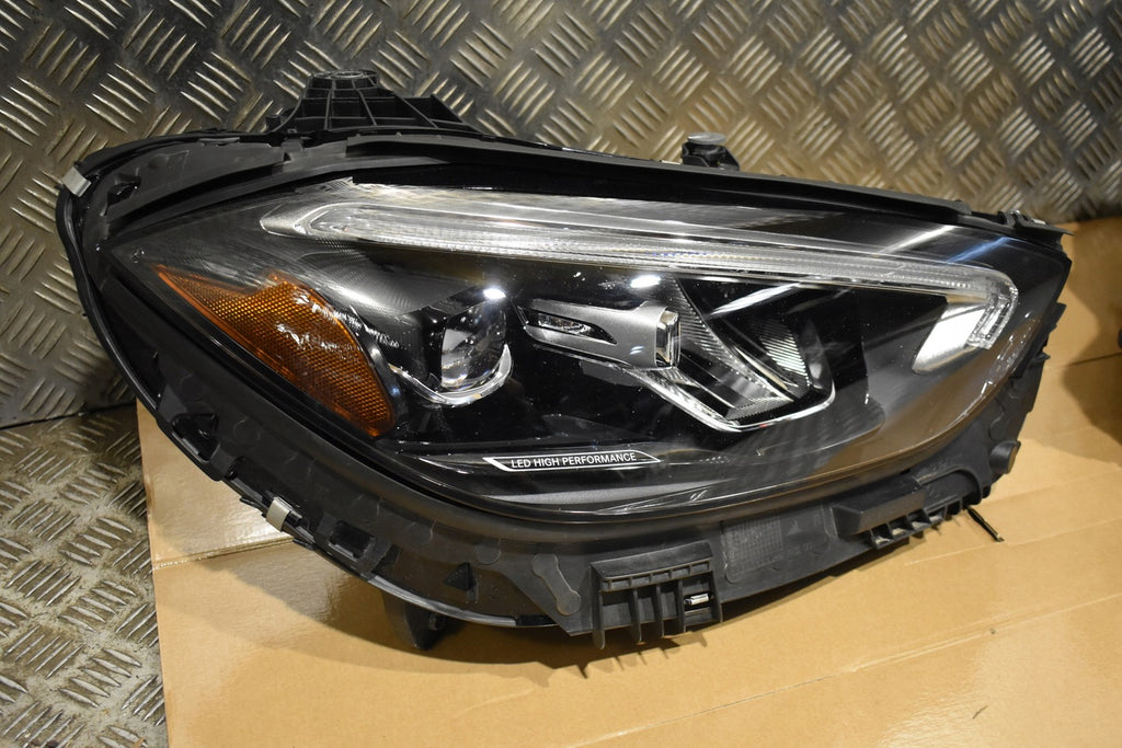 Frontscheinwerfer Mercedes-Benz W206 A2069067603 A2069067503 LED Ein Satz SCH5719121287qc