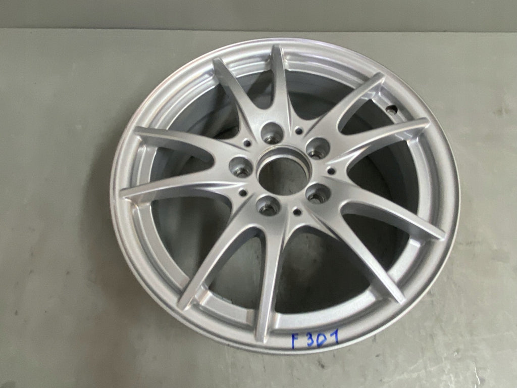 1x Alufelge 16 Zoll 6.5" 5x112 49ET Glanz Silber A2464011302 Mercedes-Benz W246 FEL4243048786pn