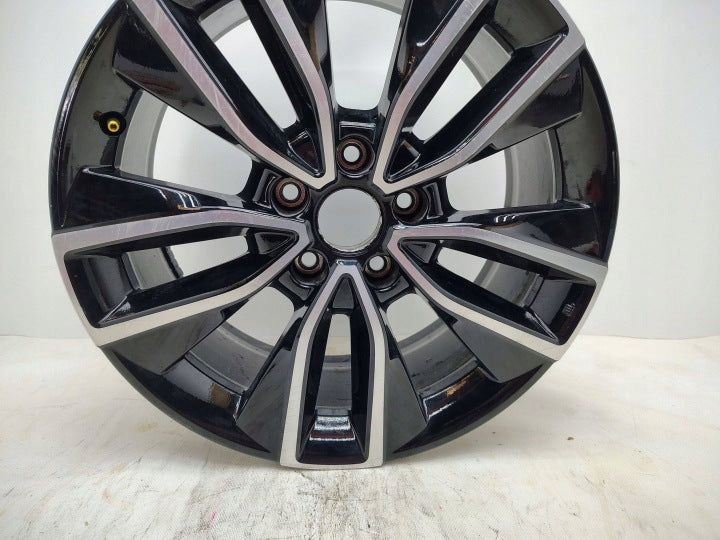 1x Alufelge 18 Zoll 5x114.3 55ET 3M018075A Honda Hr-V Rim Wheel FEL7629966081gn
