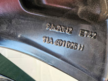 Load image into Gallery viewer, 1x Alufelge 20 Zoll 9.0" 5x112 42ET Glanz Silber 11A601025 VW Rim Wheel FEL5812195069xh