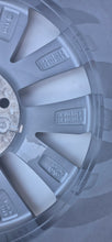 Load image into Gallery viewer, 1x Alufelge 17 Zoll 7.0" 5x112 45ET 2GA601025P VW Rim Wheel FEL2328716095kj