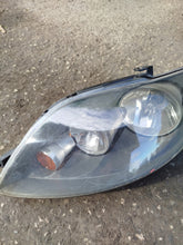 Load image into Gallery viewer, Frontscheinwerfer VW Golf Plus 5M1941005C Links Scheinwerfer Headlight SCH8140794681fo