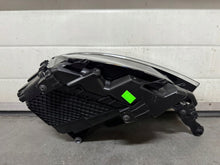 Laden Sie das Bild in den Galerie-Viewer, Frontscheinwerfer Skoda Kamiq 656941016B LED Rechts Scheinwerfer Headlight SCH3541068814it