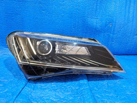 Frontscheinwerfer Skoda Superb III 3V1941016A Bi-Xenon Rechts Headlight