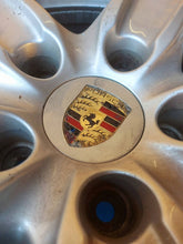 Load image into Gallery viewer, 1x Alufelge 18 Zoll 8.0" 5x130 53ET Matt Silber 7P5601025D Porsche Cayenne 92a FEL1918404712fz