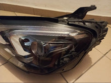 Laden Sie das Bild in den Galerie-Viewer, Frontscheinwerfer Mercedes-Benz Gle A1679061600 Links Scheinwerfer Headlight