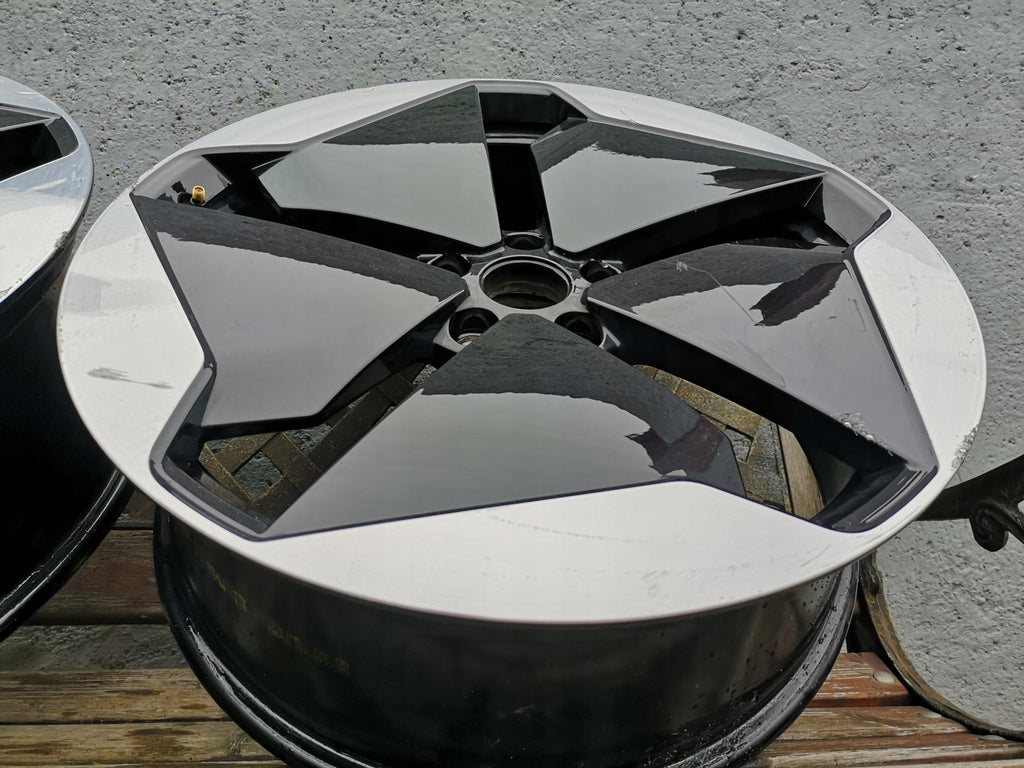 1x Alufelge 20 Zoll 7.5" 5x112 44ET Glanz Schwarz 10A601025 VW Id.3 Rim Wheel