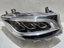 Laden Sie das Bild in den Galerie-Viewer, Frontscheinwerfer Mercedes-Benz Sprinter A9109065100 Rechts Headlight SCH8643406142pg