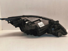 Laden Sie das Bild in den Galerie-Viewer, Frontscheinwerfer Peugeot 208 I 1451000311 Links Scheinwerfer Headlight SCH8708624207ps
