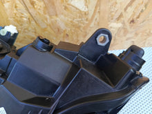 Laden Sie das Bild in den Galerie-Viewer, Frontscheinwerfer Skoda Enyaq 5LB941015A Full LED Links Scheinwerfer Headlight