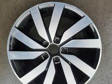 Laden Sie das Bild in den Galerie-Viewer, 1x Alufelge 18 Zoll 7.5" 5x112 51ET Glanz Schwarz 5G0601025AL VW Golf Vii FEL6723113752cf