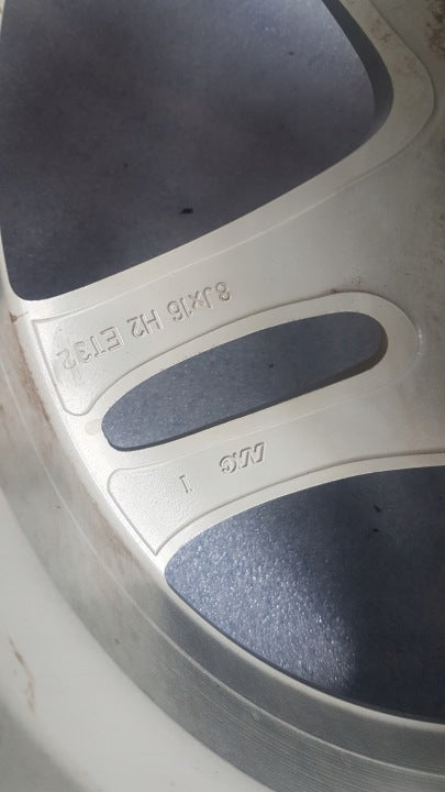 1x Alufelge 16 Zoll 8.0" 5x112 32ET A2094012102 Mercedes-Benz Clk Rim Wheel FEL7606719728iz