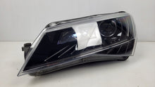 Laden Sie das Bild in den Galerie-Viewer, Frontscheinwerfer Skoda Superb III 3V1941015B Xenon Links Scheinwerfer Headlight SCH1393992870ly