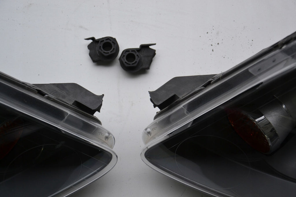 Frontscheinwerfer VW Golf V Plus 5M1941006D 5M1941005D Halogen Rechts oder Links SCH6150789739fv