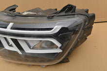 Laden Sie das Bild in den Galerie-Viewer, Frontscheinwerfer Dacia Duster 260602465R LED Links Scheinwerfer Headlight SCH5692064493hw