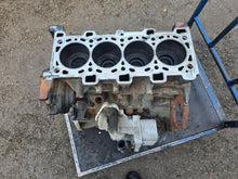 Laden Sie das Bild in den Galerie-Viewer, Motorblock Renault Master III M9T716 2.3 DCI Diesel Unkomplett