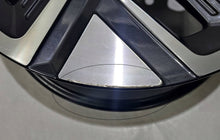 Laden Sie das Bild in den Galerie-Viewer, 1x Alufelge 17 Zoll 7.0&quot; 5x114.3 50ET 529100D100 Hyundai Kona Rim Wheel