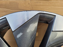 Load image into Gallery viewer, 1x Alufelge 21 Zoll 8.5" 5x112 40ET Glanz Graphit 5LA601025BL Mg Enyaq Rim Wheel FEL7358098940hw