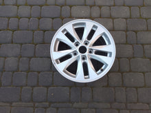 Load image into Gallery viewer, 1x Alufelge 16 Zoll 6.5" 5x114.3 46ET Glanz Silber 4250F836 Mitsubishi Asx FEL2969240088nq