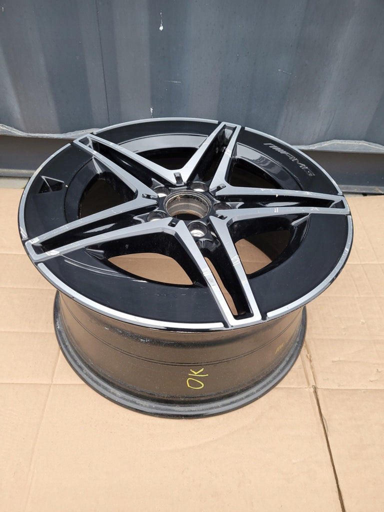 1x Alufelge 18 Zoll 9.0" 5x112 A2064016600 Mercedes-Benz W206 Rim Wheel FEL7861514007iq