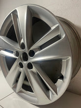 Load image into Gallery viewer, 1x Alufelge 17 Zoll 7.0" 5x108 YP00064180 Opel Grandland X Rim Wheel FEL2511741855ef