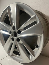 Load image into Gallery viewer, 1x Alufelge 17 Zoll 7.0" 5x108 YP00064180 Opel Grandland X Rim Wheel FEL2511741855ef