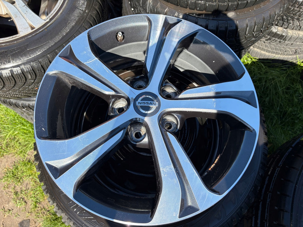 1x Alufelge 16 Zoll 6.5" 5x114.3 40ET Glanz Schwarz Nissan I Rim Wheel FEL4811644458ba