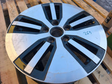 Laden Sie das Bild in den Galerie-Viewer, 1x Alufelge 16 Zoll 6.5" 5x112 46ET 5GE601025 VW Caddy V Golf I Rim Wheel FEL4887675603hi